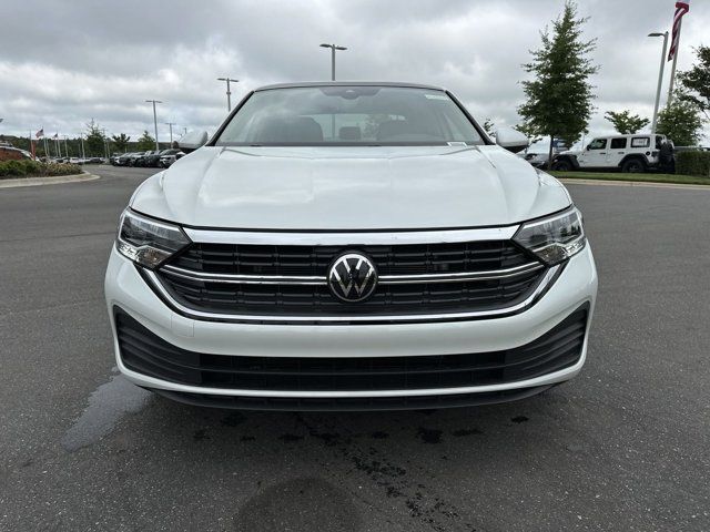 2024 Volkswagen Jetta SE