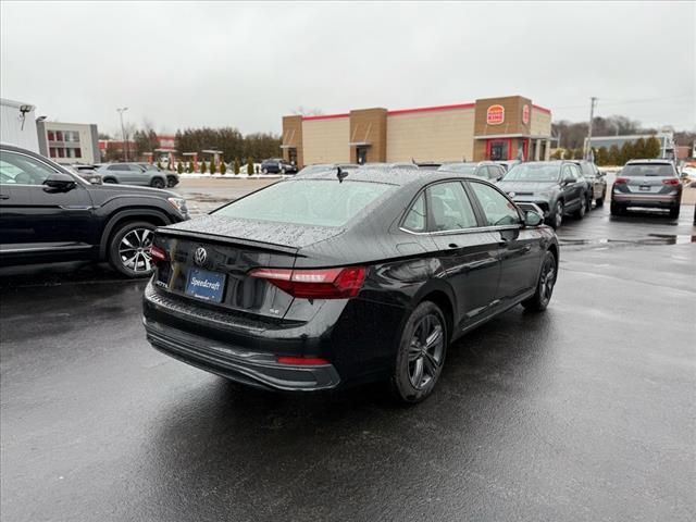 2024 Volkswagen Jetta SE