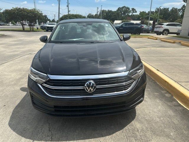 2024 Volkswagen Jetta SE