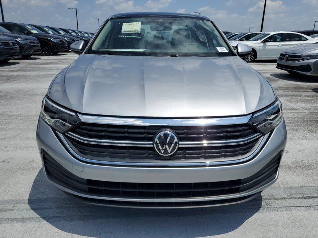 2024 Volkswagen Jetta SE