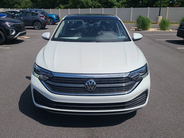 2024 Volkswagen Jetta SE