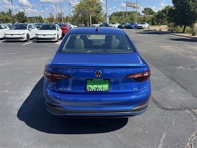 2024 Volkswagen Jetta SE