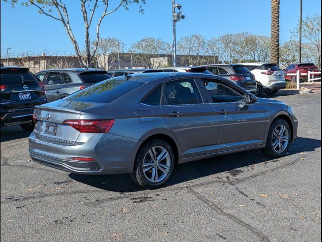 2024 Volkswagen Jetta SE