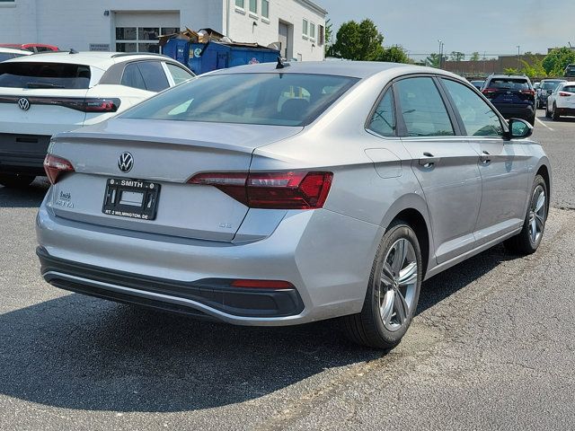 2024 Volkswagen Jetta SE