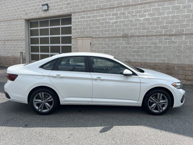 2024 Volkswagen Jetta SE