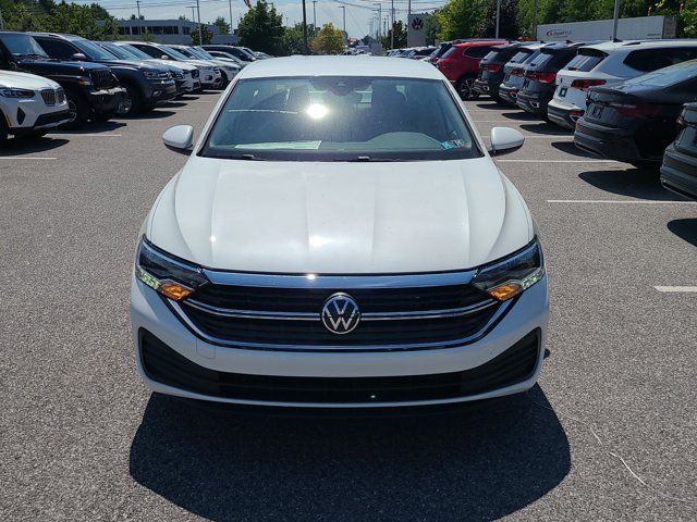 2024 Volkswagen Jetta SE