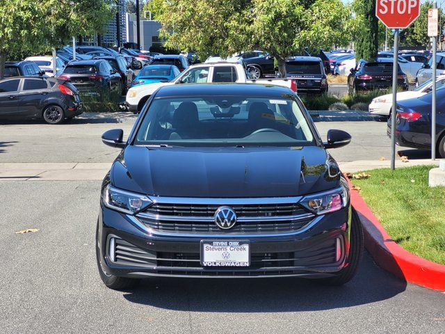 2024 Volkswagen Jetta SEL