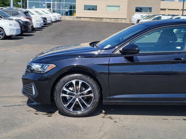 2024 Volkswagen Jetta Sport