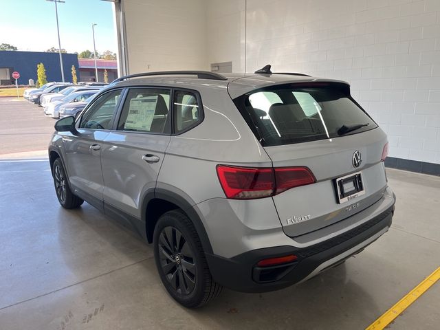 2024 Volkswagen Taos S