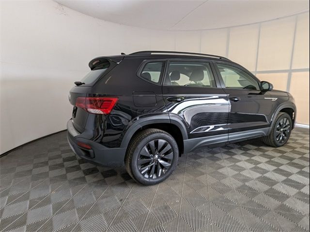 2024 Volkswagen Taos S