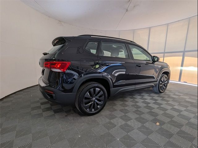 2024 Volkswagen Taos S