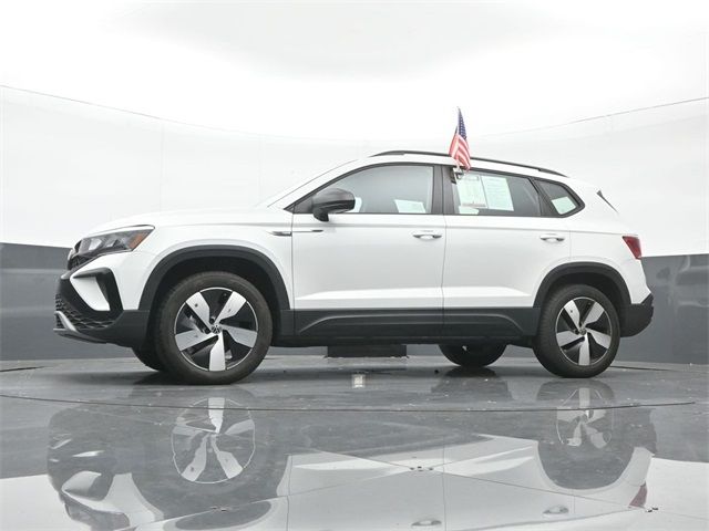 2024 Volkswagen Taos S