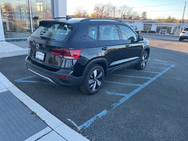 2024 Volkswagen Taos S