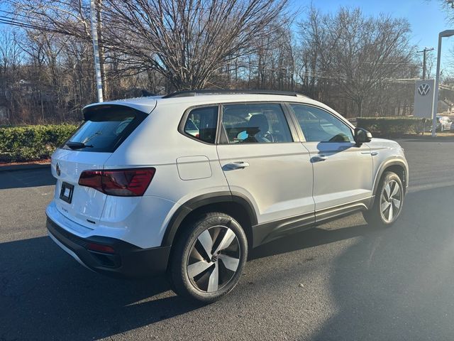 2024 Volkswagen Taos S