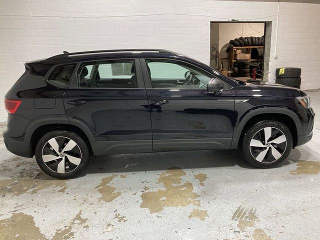 2024 Volkswagen Taos S