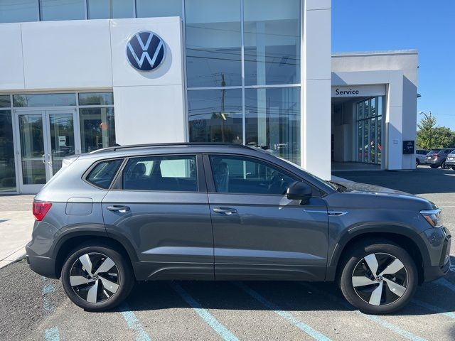 2024 Volkswagen Taos S