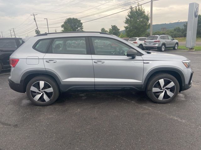 2024 Volkswagen Taos S