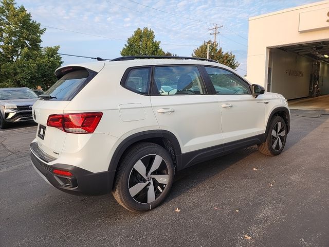 2024 Volkswagen Taos S