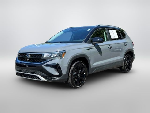 2024 Volkswagen Taos SE