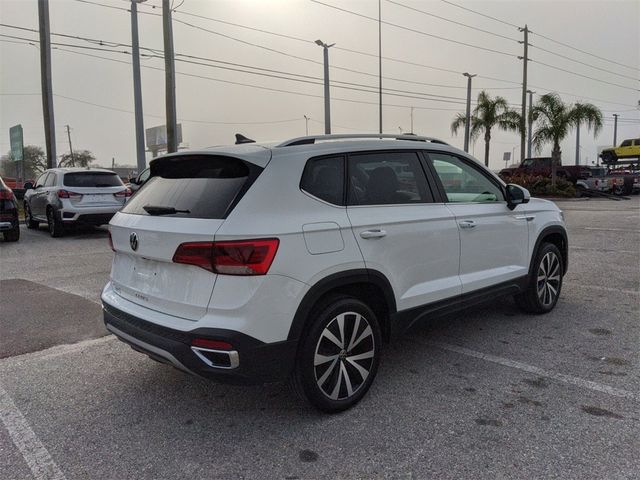 2024 Volkswagen Taos SE