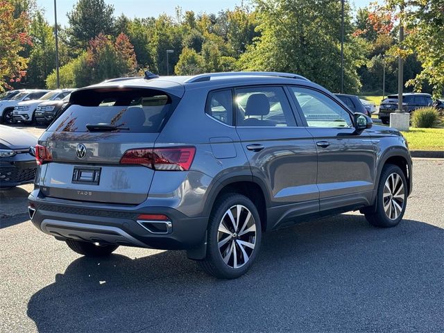 2024 Volkswagen Taos SE