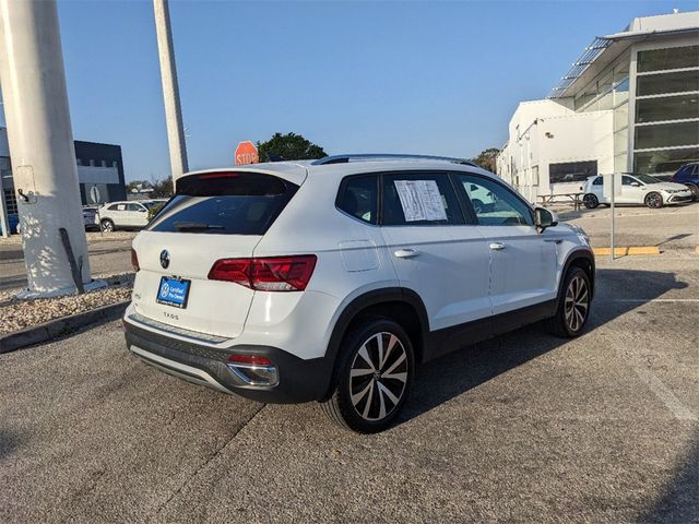 2024 Volkswagen Taos SE