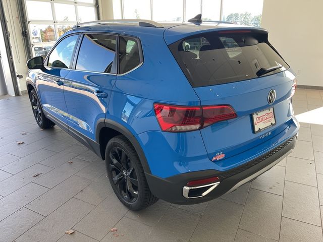 2024 Volkswagen Taos SE