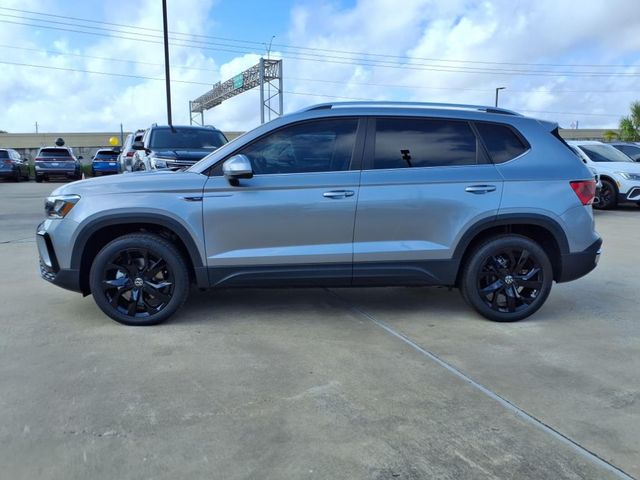 2024 Volkswagen Taos SE
