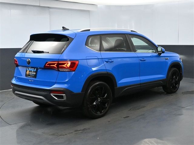 2024 Volkswagen Taos SE