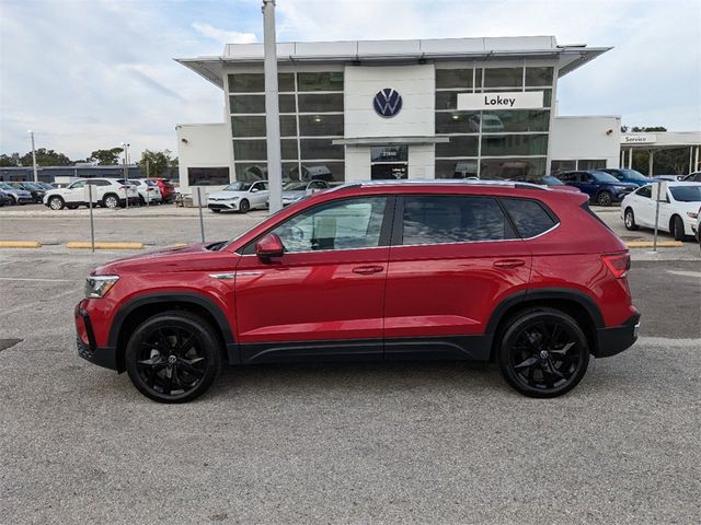 2024 Volkswagen Taos SE