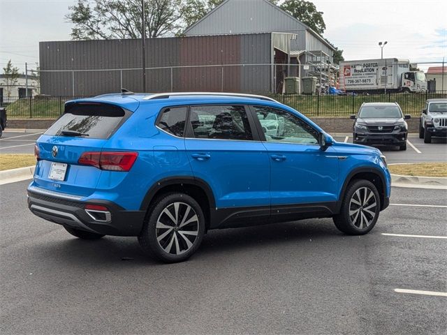 2024 Volkswagen Taos SE