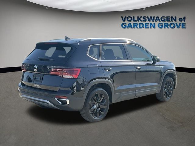 2024 Volkswagen Taos SE