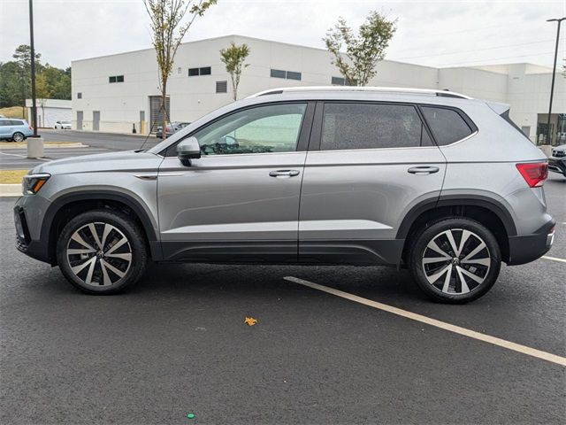 2024 Volkswagen Taos SE