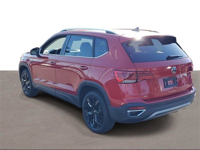 2024 Volkswagen Taos SE