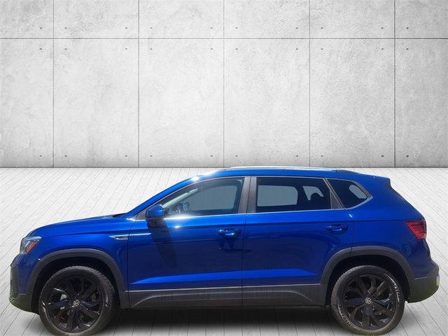 2024 Volkswagen Taos SE