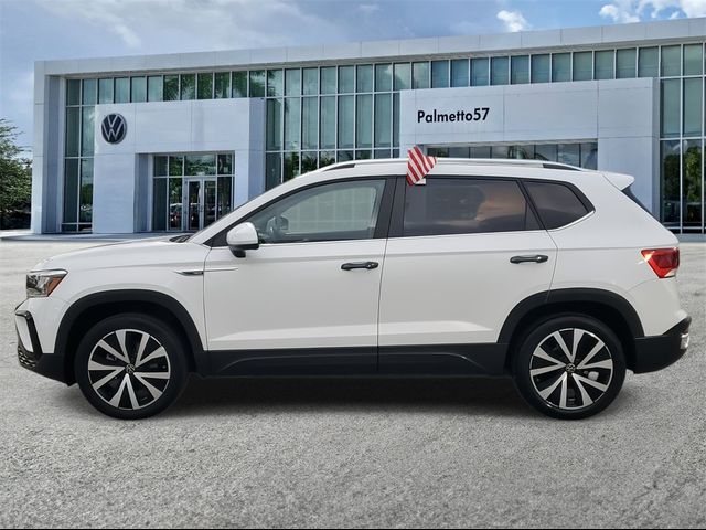 2024 Volkswagen Taos SE