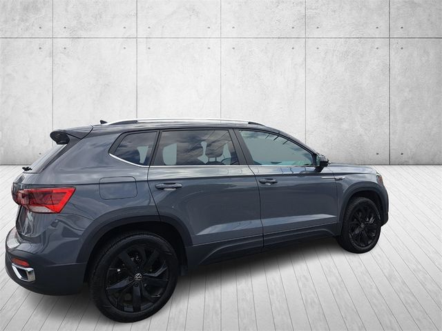 2024 Volkswagen Taos SE