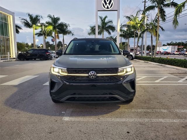 2024 Volkswagen Taos SE