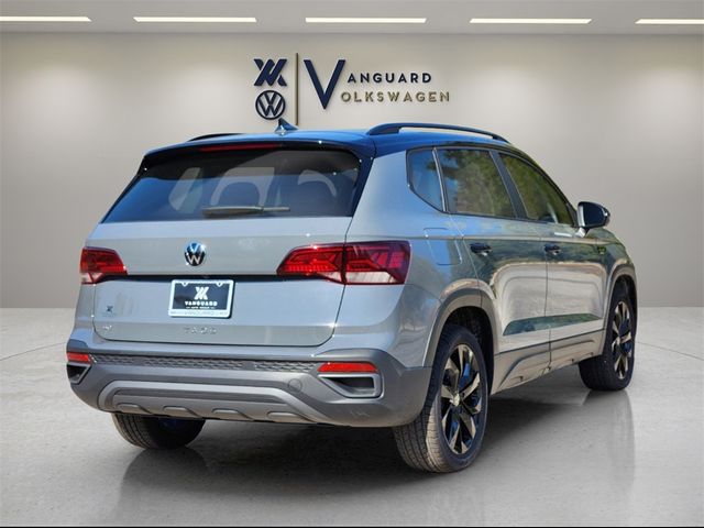 2024 Volkswagen Taos SE