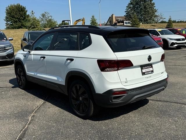 2024 Volkswagen Taos SE