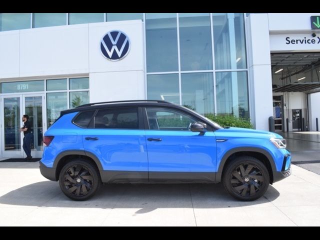 2024 Volkswagen Taos SE