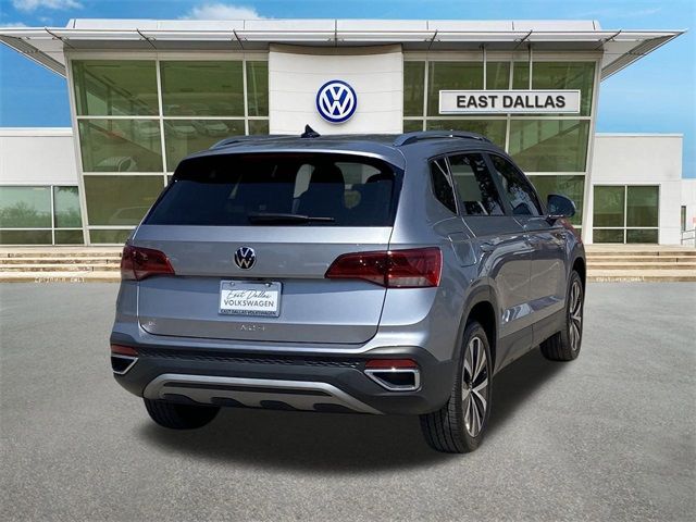 2024 Volkswagen Taos SE