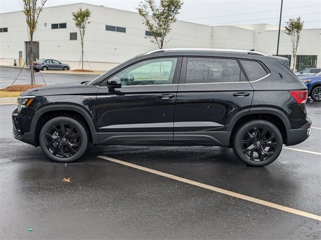 2024 Volkswagen Taos SE