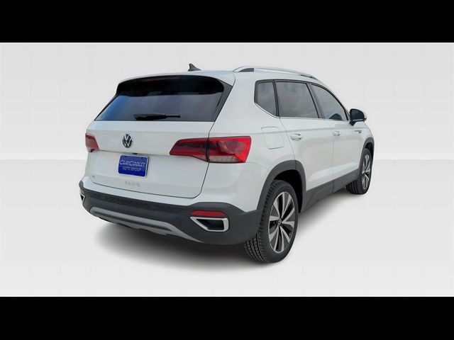 2024 Volkswagen Taos SE