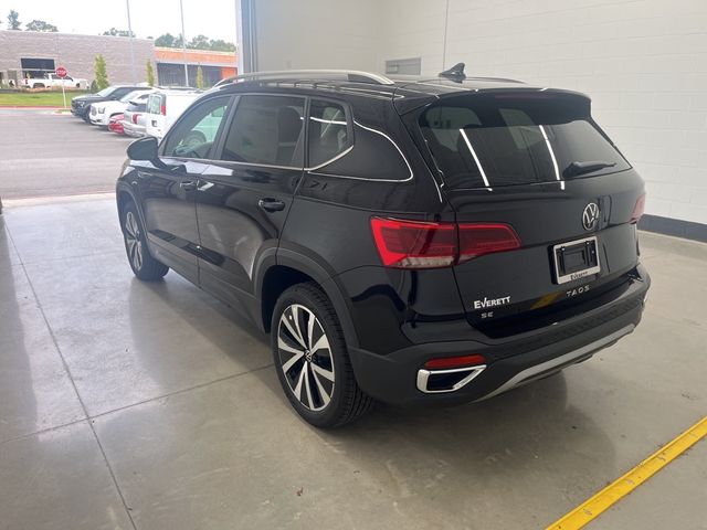 2024 Volkswagen Taos SE