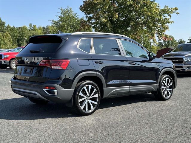 2024 Volkswagen Taos SE