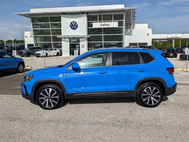 2024 Volkswagen Taos SE