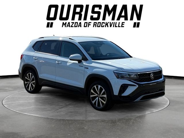 2024 Volkswagen Taos SE