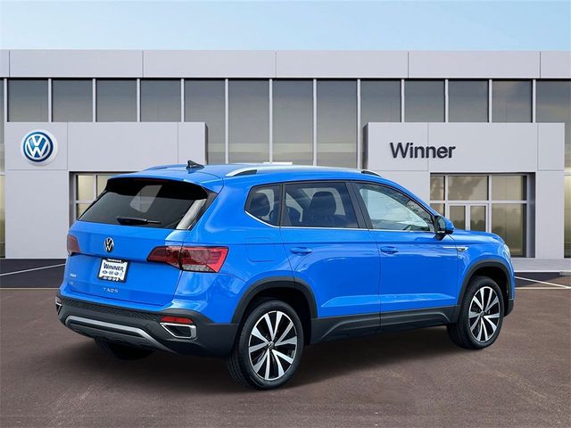 2024 Volkswagen Taos SE