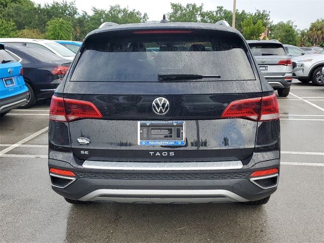 2024 Volkswagen Taos SE